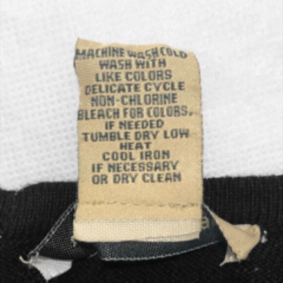 Vertical Design Black Sweater with Exposed Zipper in Back. Size S. - Picture 2 of 5